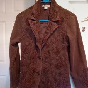 Size 4 Beautiful Coldcreek rustic brownish red Embroided Jean jacket.